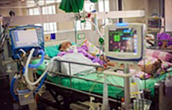 When Less is More in the Intensive Care Unit